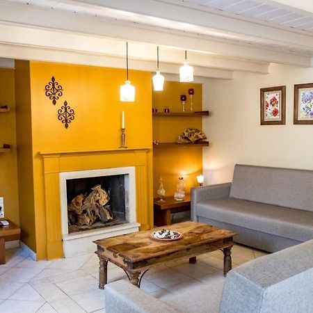 Ferienwohnung Saitan Pazar Casa Preveza Exterior foto