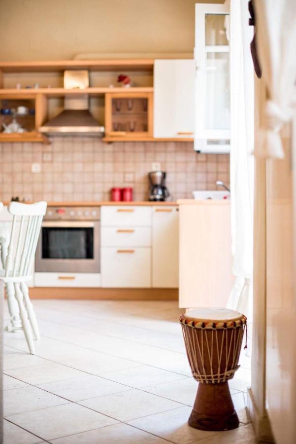Ferienwohnung Saitan Pazar Casa Preveza Exterior foto