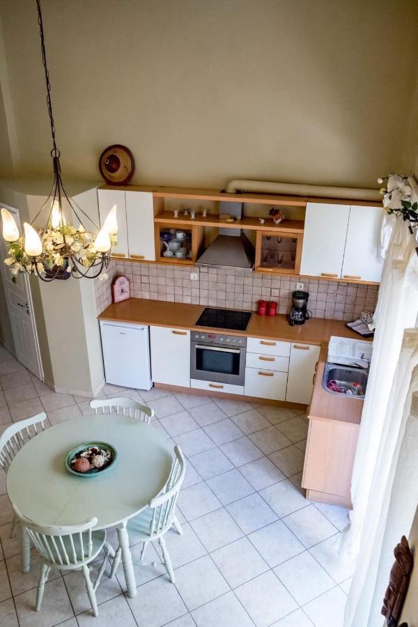 Ferienwohnung Saitan Pazar Casa Preveza Exterior foto
